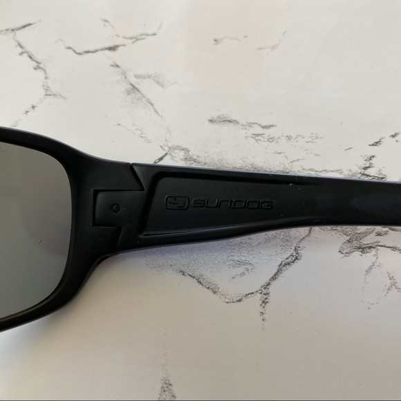 Sundog Polarized Sunglasses - Picture 4 of 7